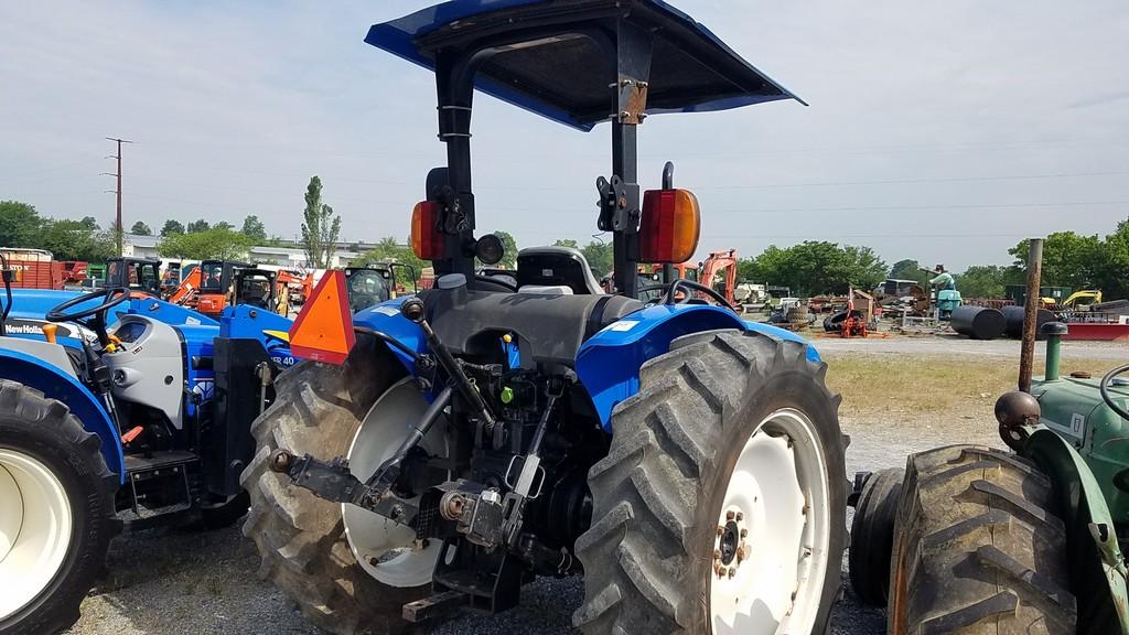 New Holland TN60A Tractor