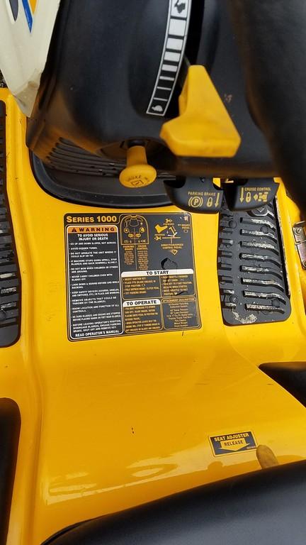 Cub Cadet LT1018 Riding Tractor