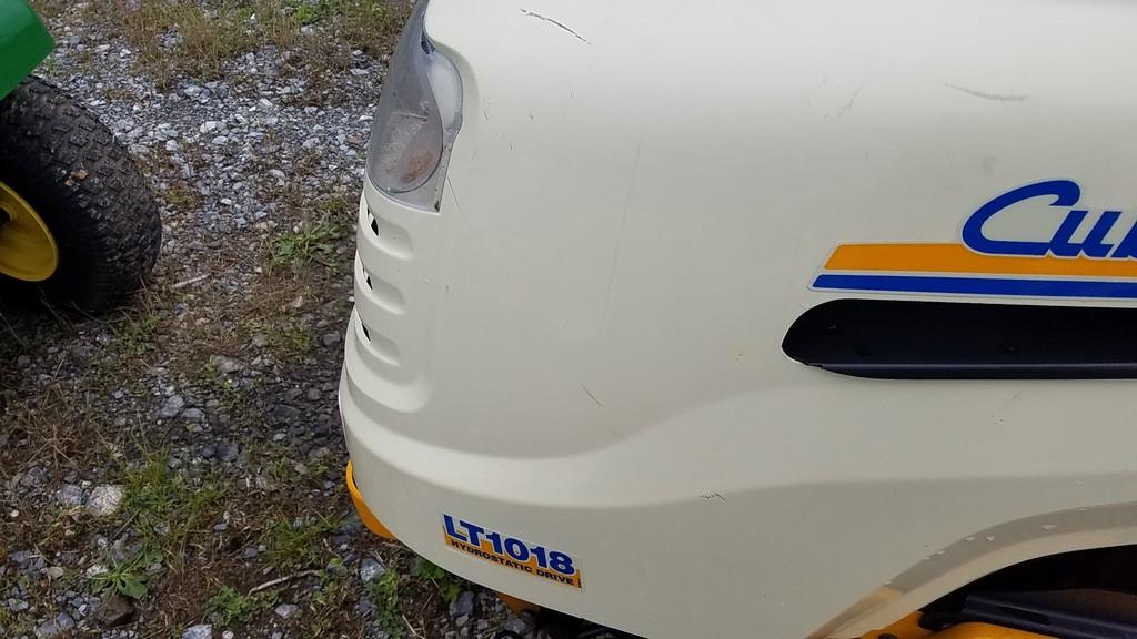 Cub Cadet LT1018 Riding Tractor