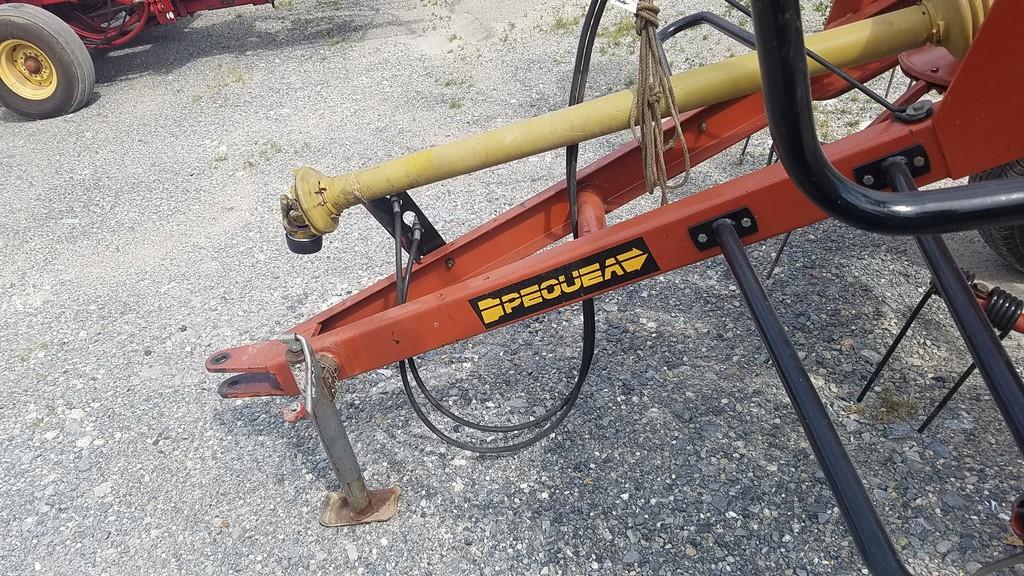 Pequea TT4000 Tedder