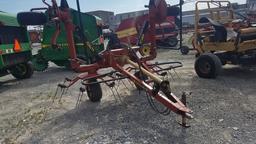 Pequea TT4000 Tedder