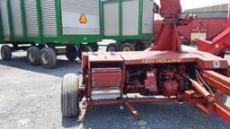 New Holland 790 Forage Harvester