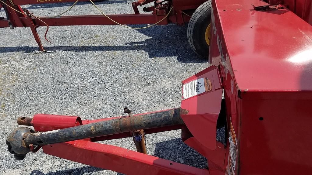 Gehl  125 Grinder Mixer