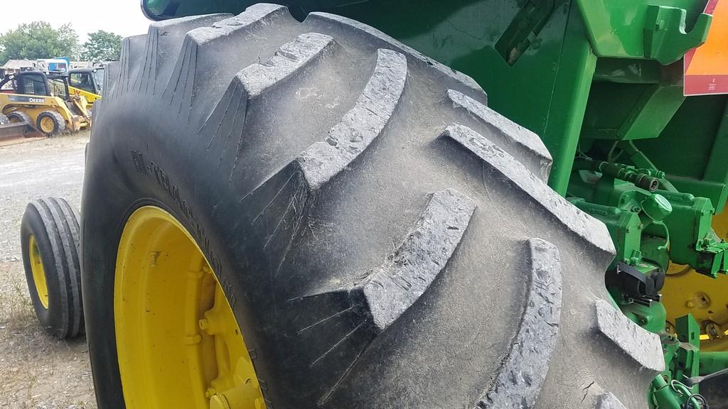 John Deere 4430 Cab Tractor