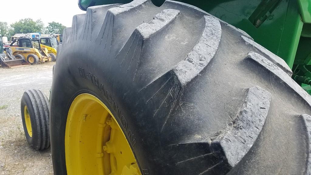 John Deere 4430 Cab Tractor