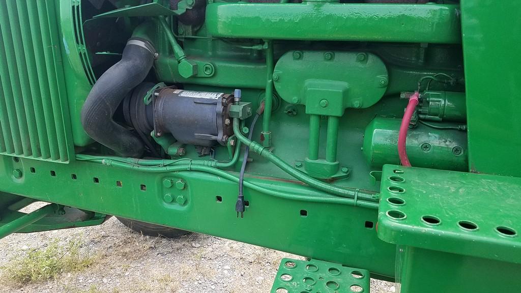 John Deere 4430 Cab Tractor
