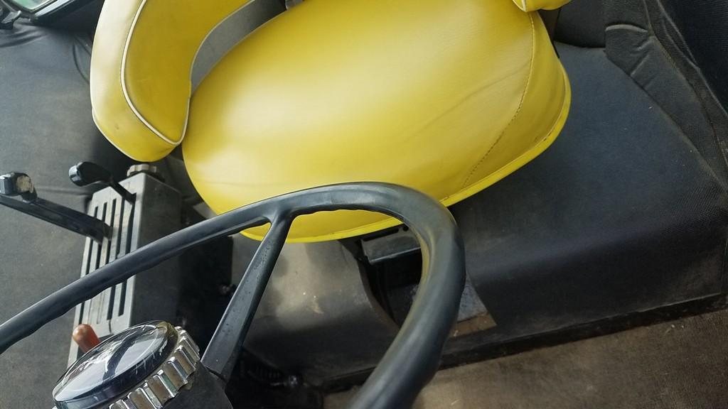 John Deere 4430 Cab Tractor