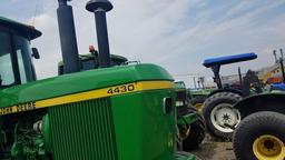 John Deere 4430 Cab Tractor