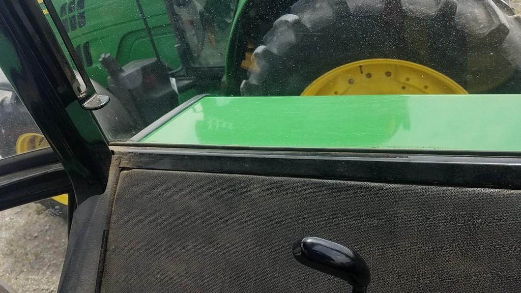 John Deere 4430 Cab Tractor