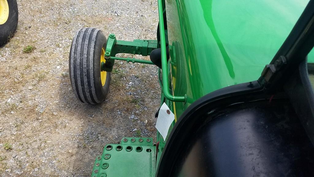 John Deere 4430 Cab Tractor