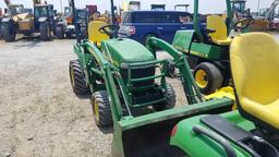 John Deere 2305 Compact Loader Tractor