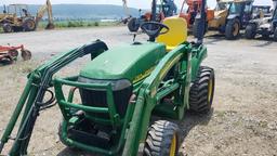 John Deere 2305 Compact Loader Tractor