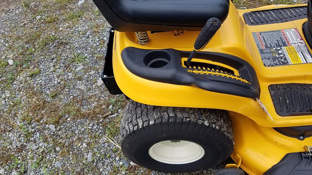 Cub Cadet LTX1046 Riding Tractor