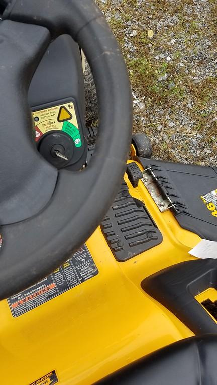 Cub Cadet LTX1046 Riding Tractor