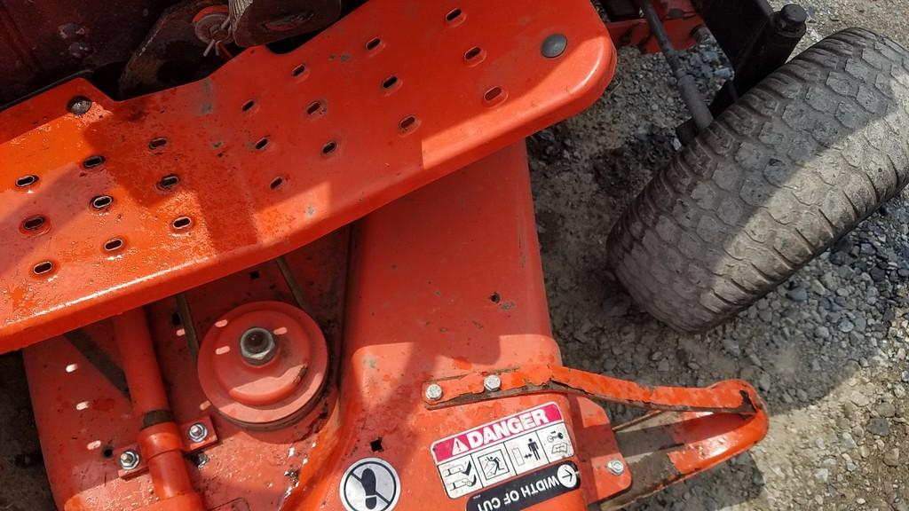 Ariens HT16 Riding Tractor