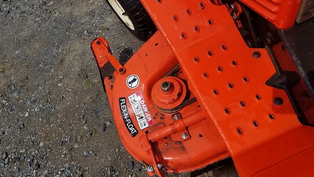 Ariens HT16 Riding Tractor
