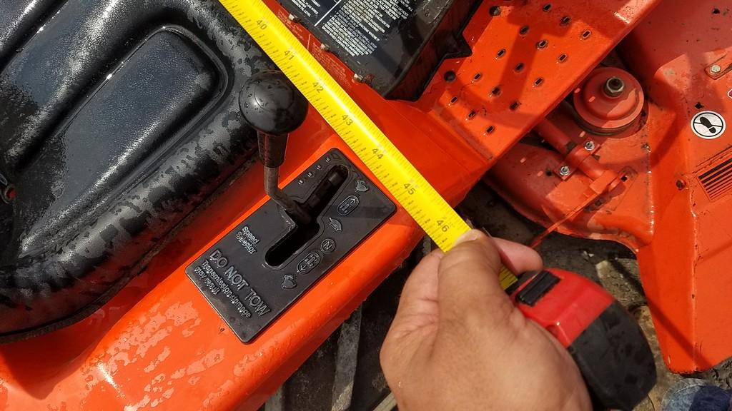 Ariens HT16 Riding Tractor