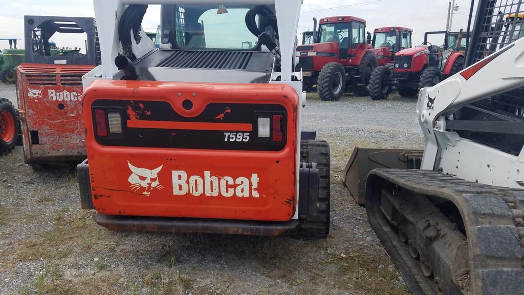 2017 Bobcat T595 Track Skid Steer