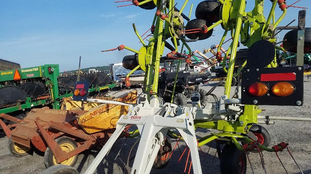Claas Volto900T Tedder