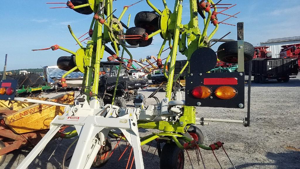 Claas Volto900T Tedder