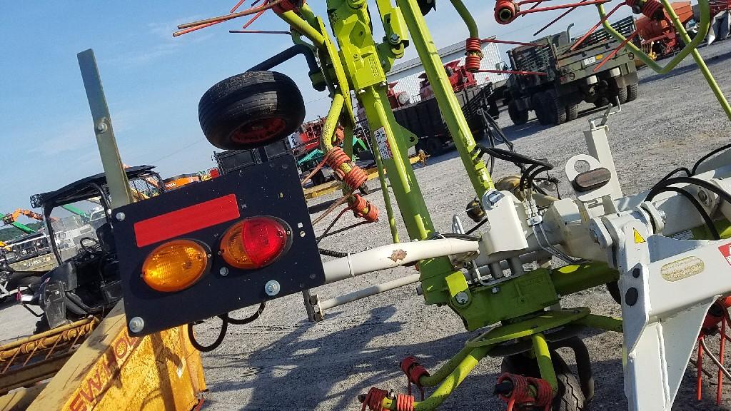 Claas Volto900T Tedder