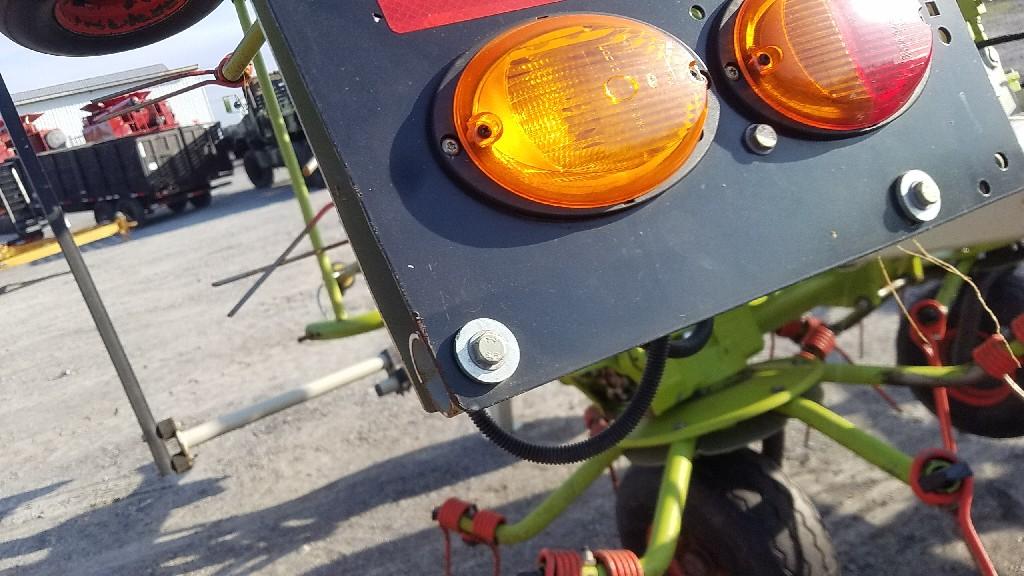 Claas Volto900T Tedder