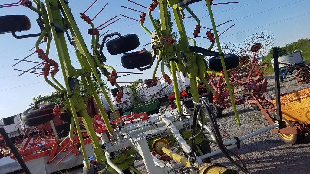 Claas Volto900T Tedder