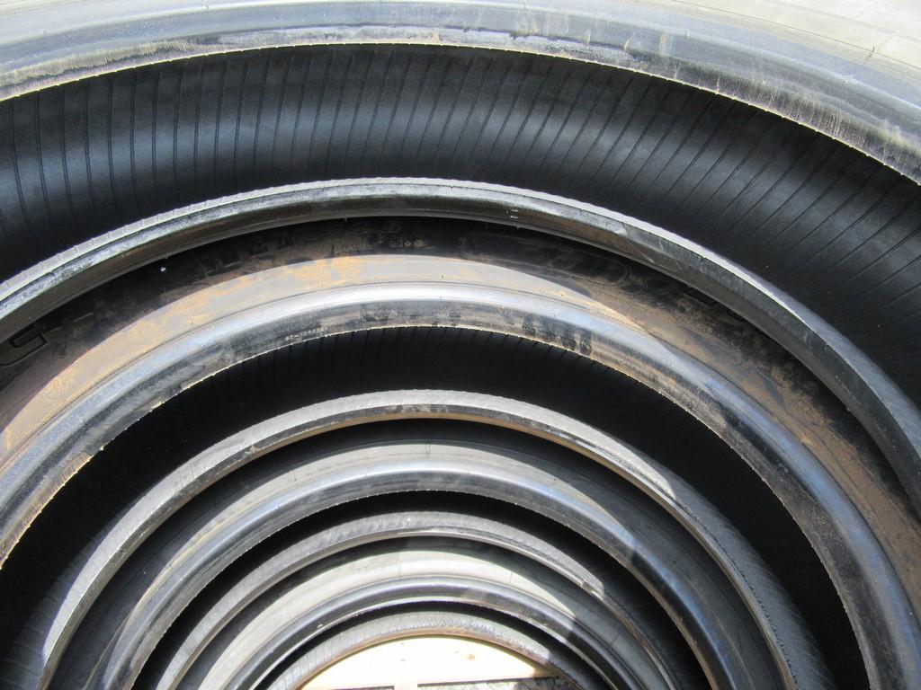 Bridgestone M726EL