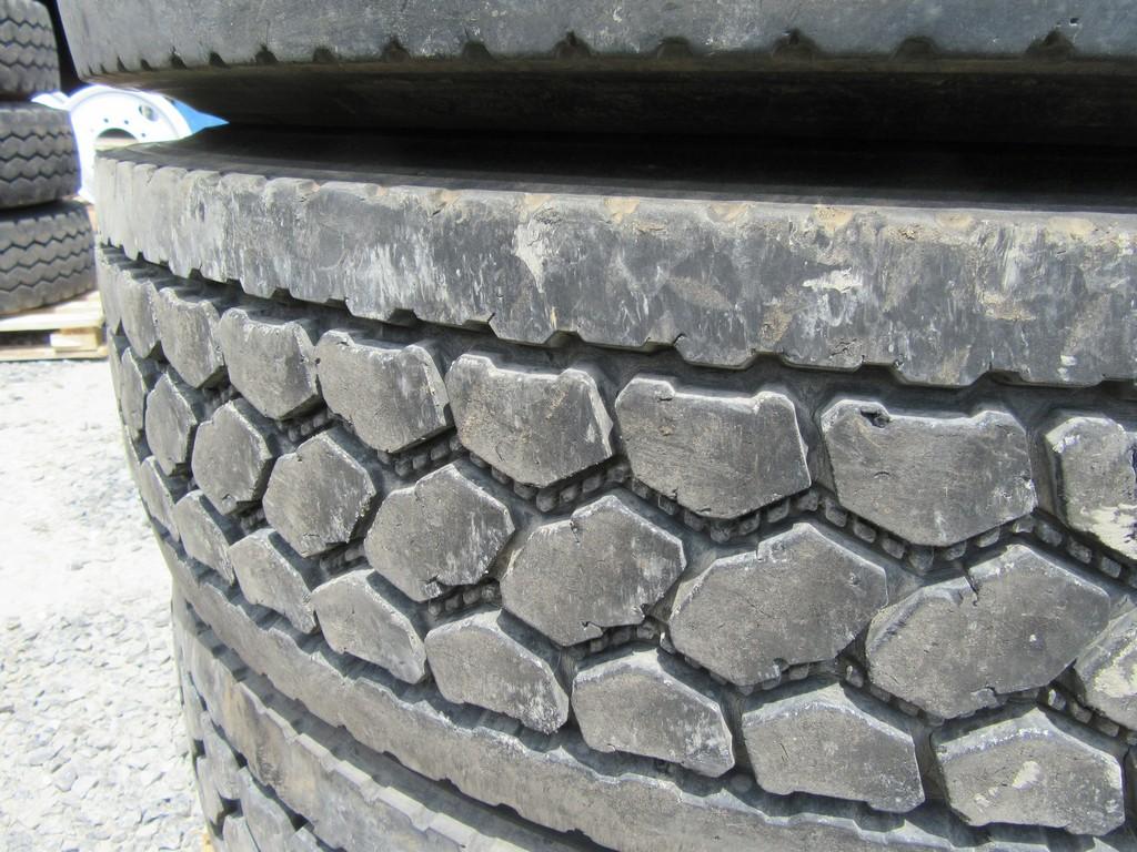Bridgestone M726EL