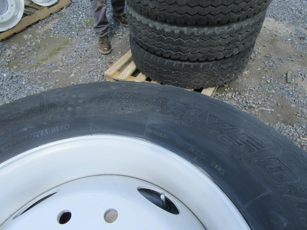Super Single Tires