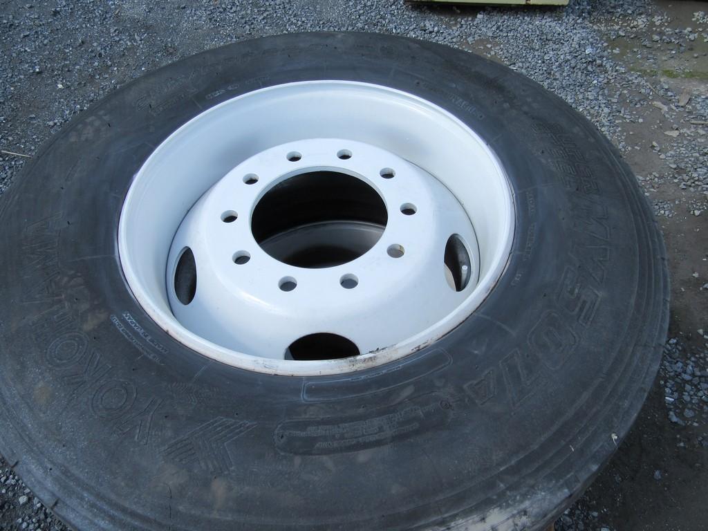 Super Single Tires