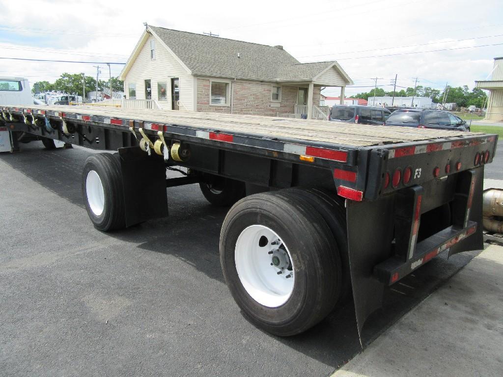 2001 Transcraft  Flat trailer