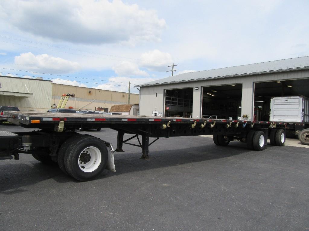 2001 Transcraft  Flat trailer