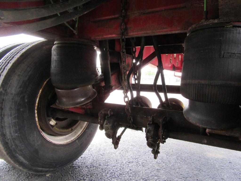 2004 Manac  Flat trailer