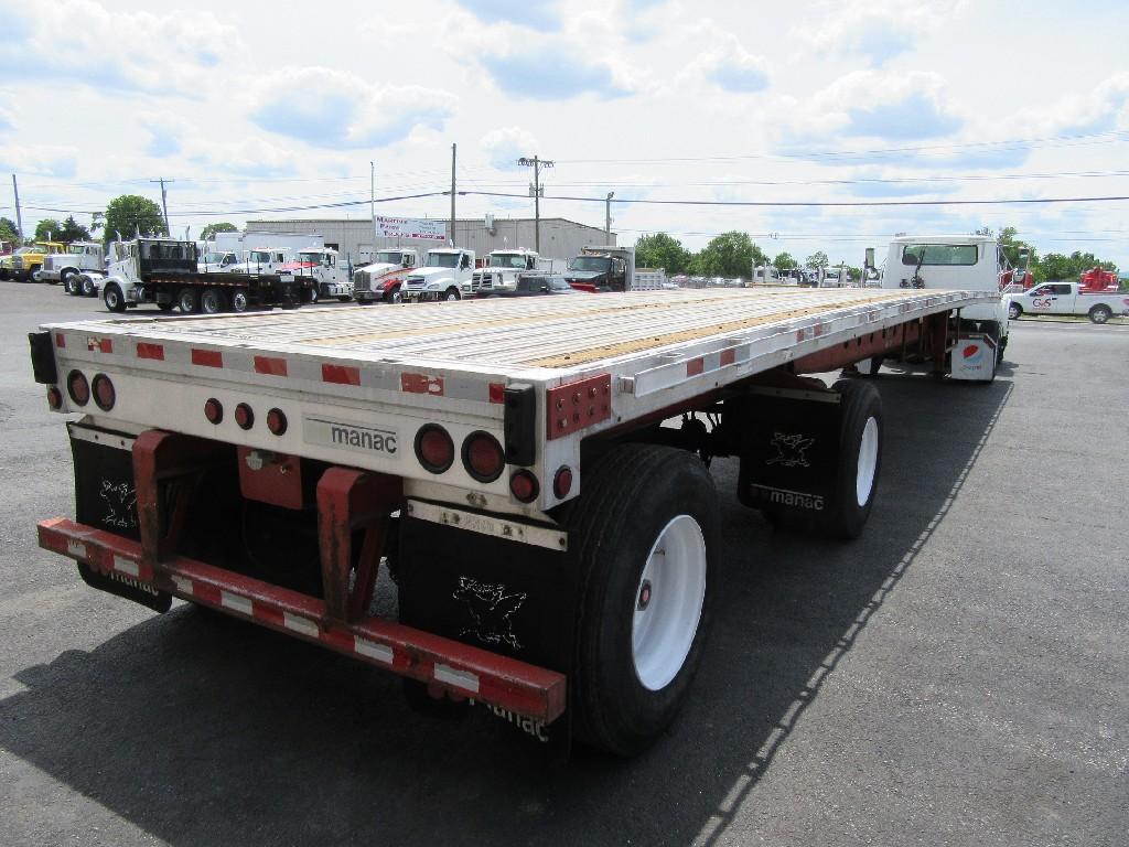 2004 Manac  Flat trailer