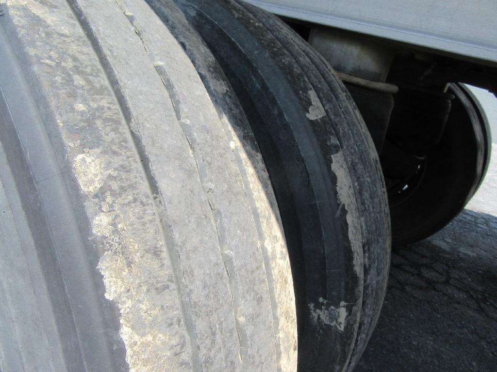 2000 East  dump trailer