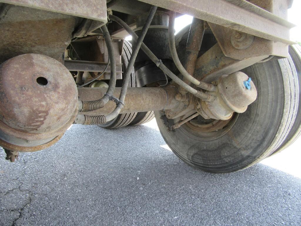 2000 East  dump trailer