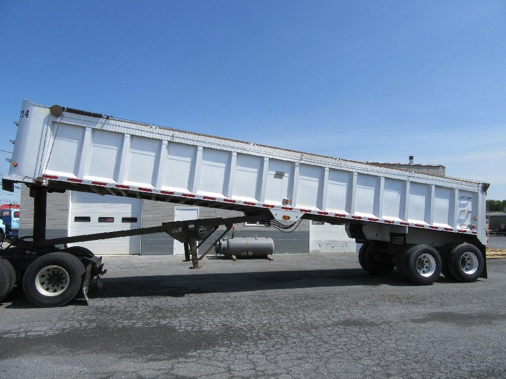 2000 East  dump trailer