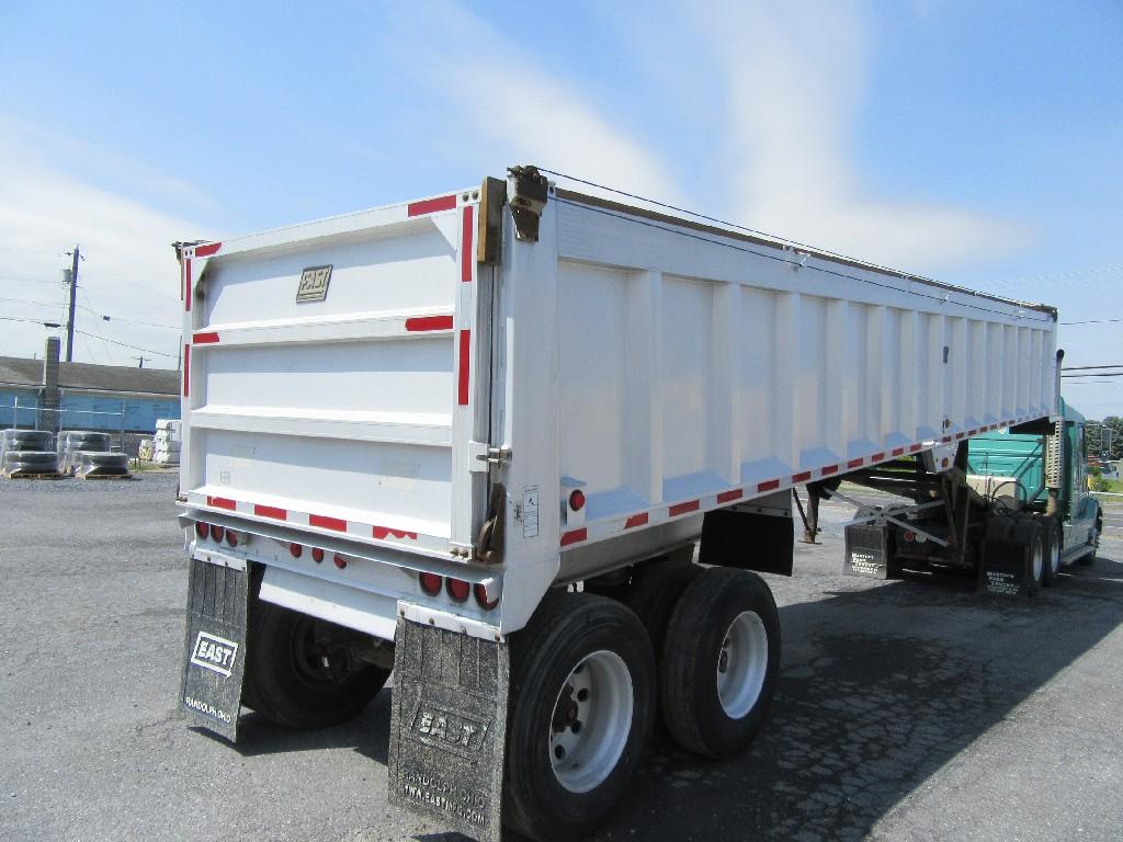 2000 East  dump trailer