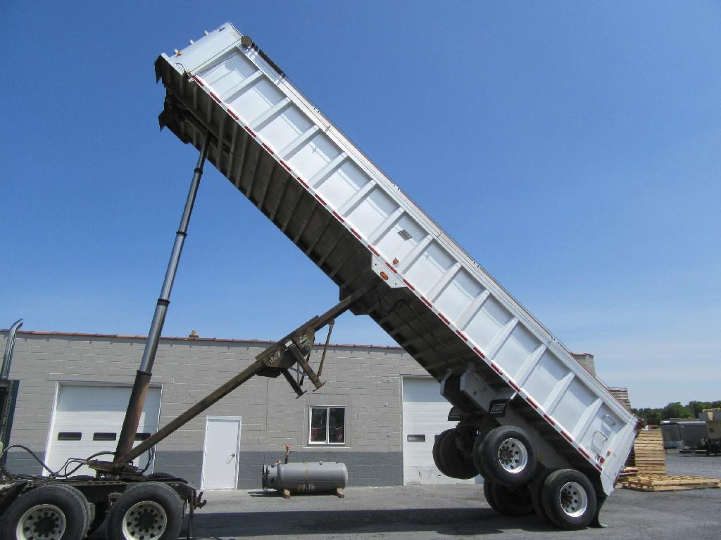 2000 East  dump trailer