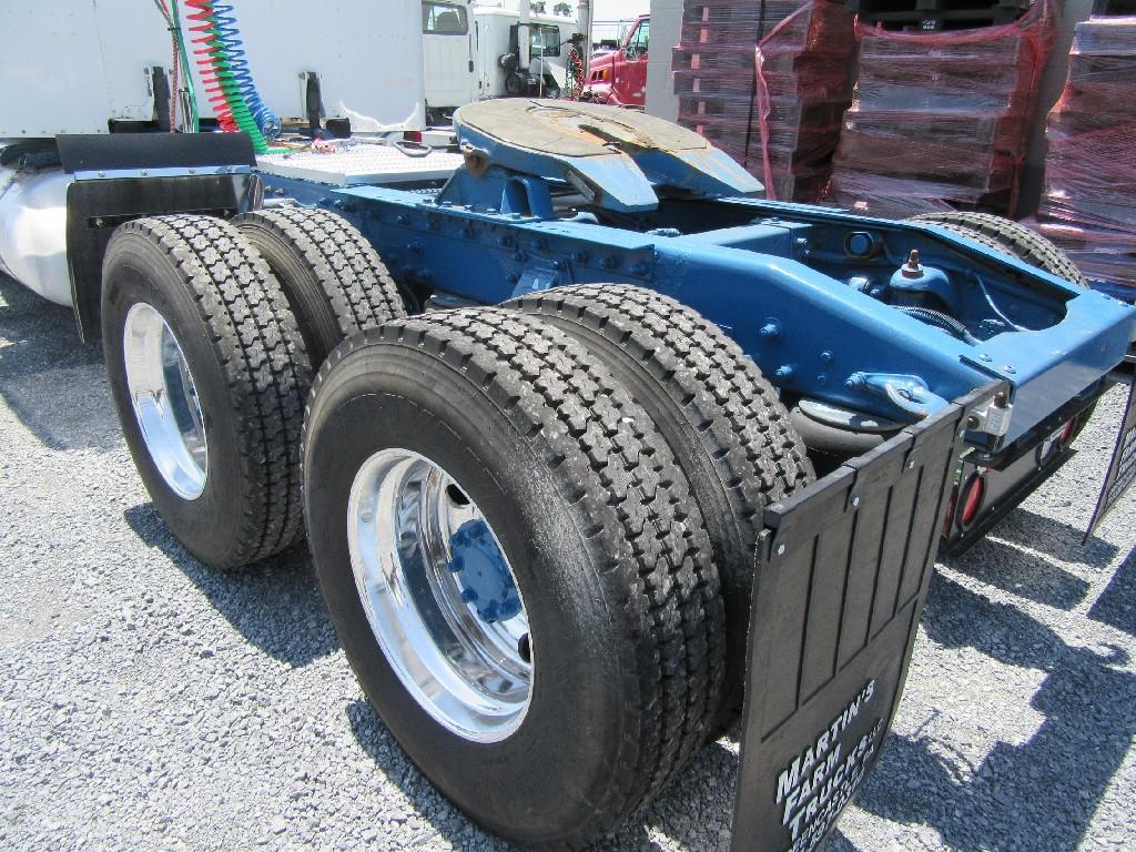 2006 Peterbilt 378 Sleeper tractor