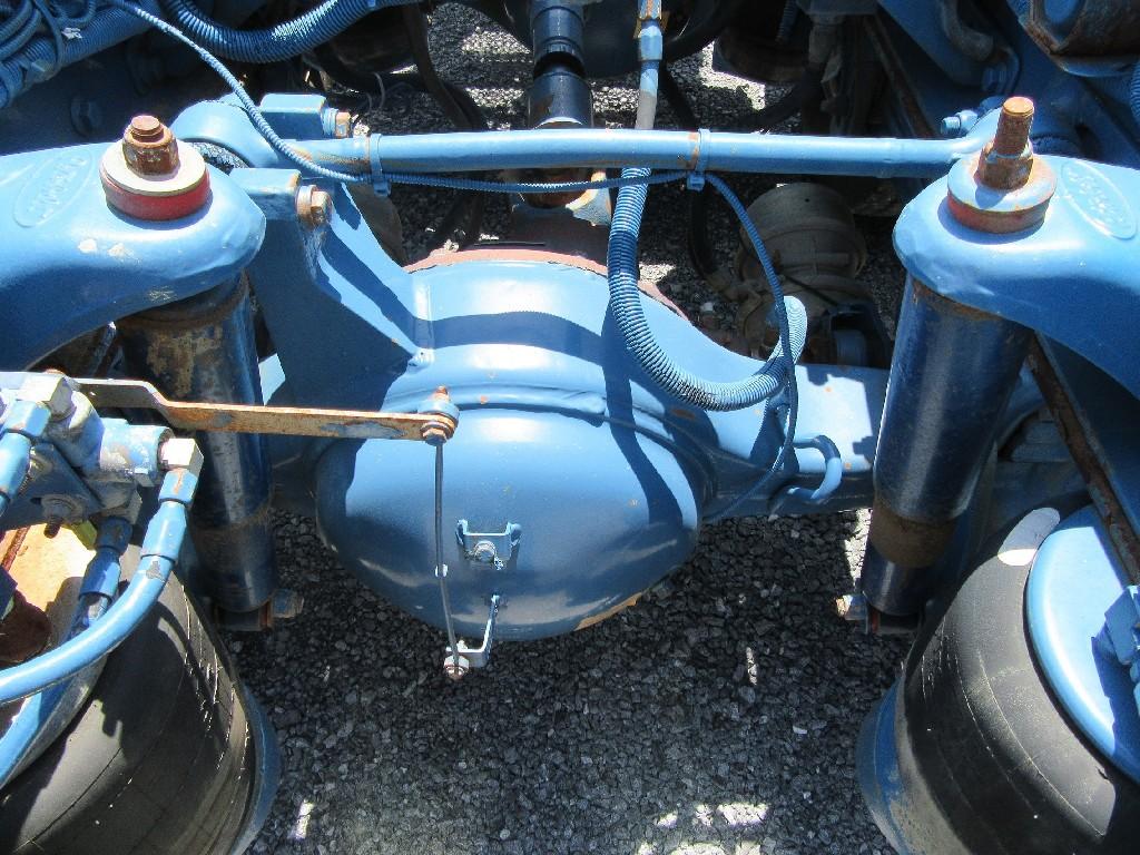 2006 Peterbilt 378 Sleeper tractor