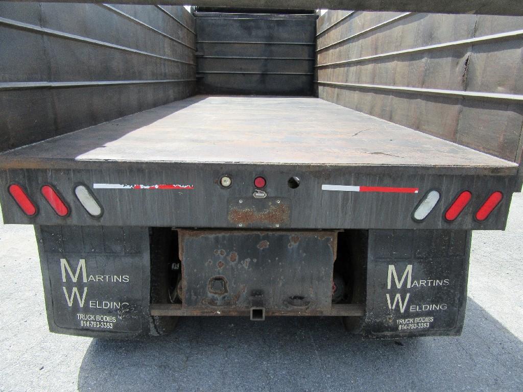 2007 Freightliner M2-106 silage/grain dump