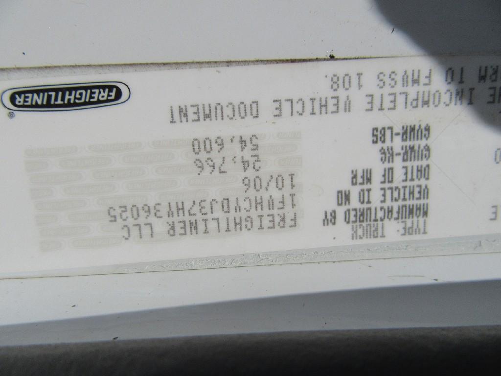 2007 Freightliner M2-106 silage/grain dump