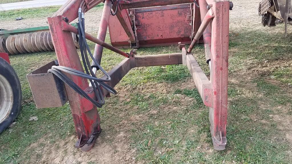 International  Loader