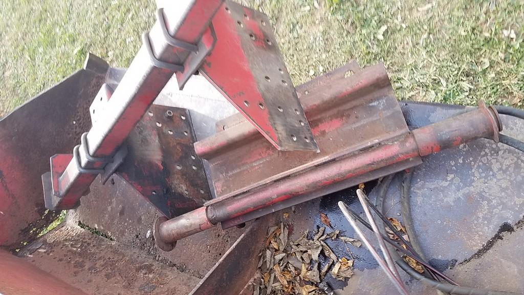 International  Loader