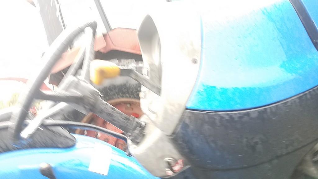 New Holland TN70DA Loader Tractor