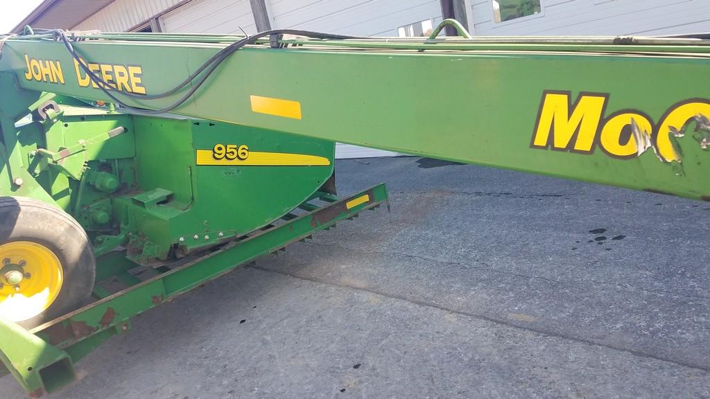John Deere 956 Discbine
