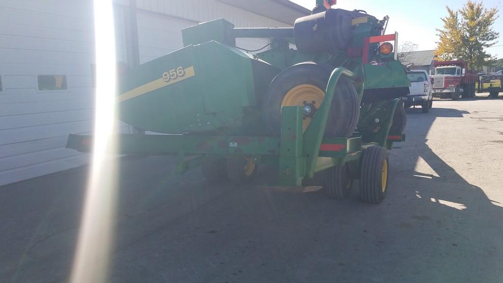 John Deere 956 Discbine