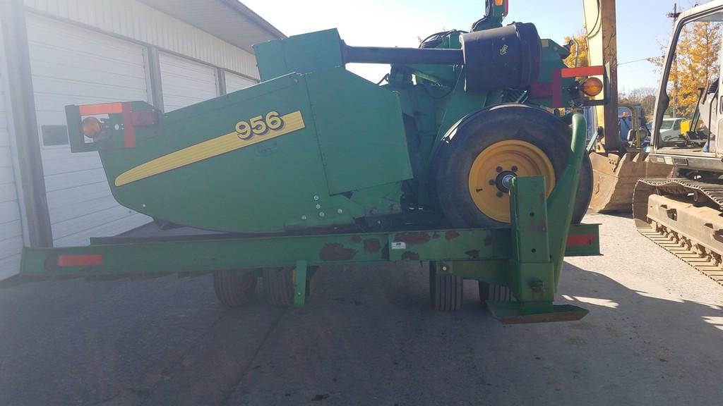 John Deere 956 Discbine